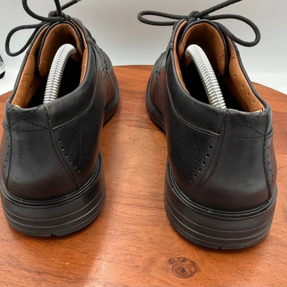 Clarks Unstructured Kenneth Black Leather Bicycle Toe Lace Up‎ Oxford Shoes M11